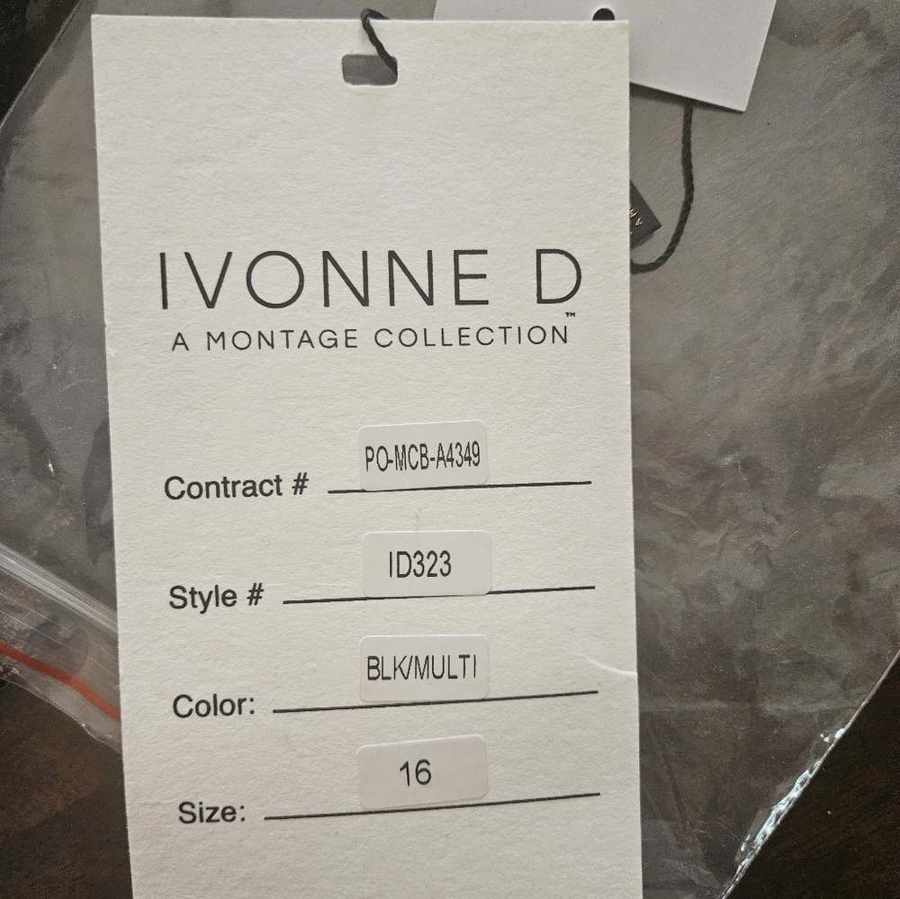 Ivonne D size 16 With A Few Alterations! - Picture 15 of 16